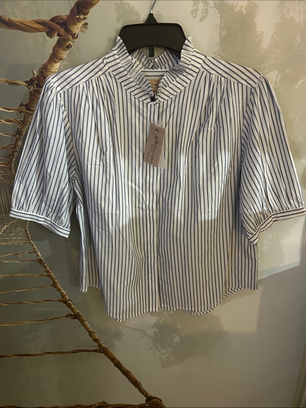 Philosophy White and Blue Vertical Stripe Button-Down Shirt
